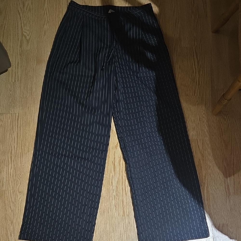 Almost Famous Womens Drawstring Dark Pinstripe Pants